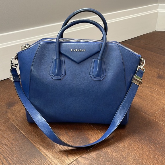 Givenchy Cobalt Blue Antigona Medium Grained Leather Bag Tote and Shoulder Bag - Picture 4 of 10